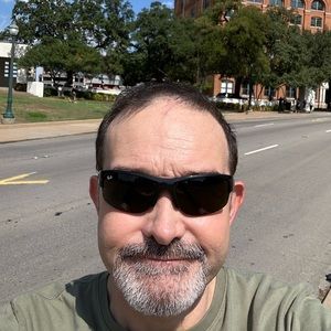 Meet your Posher, Vincent